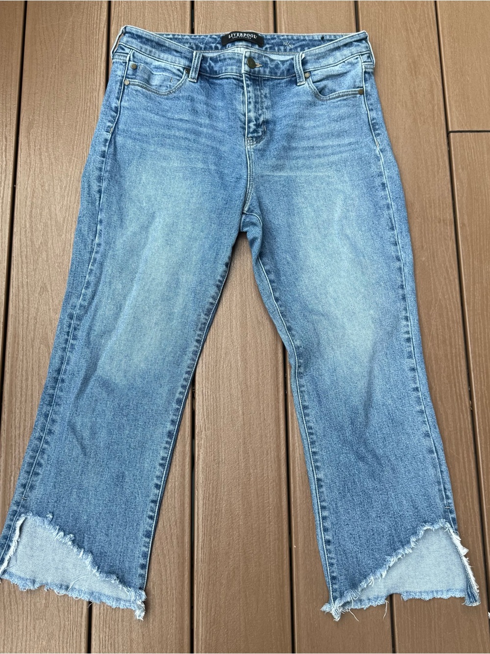 Liverpool Crop Flare Hi Low Fray Hem  Jeans Medium Wash Size 10/30
